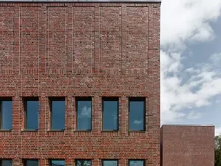 Amtsverwaltung Auenland - Sortierung 151 - Fassade Fenster